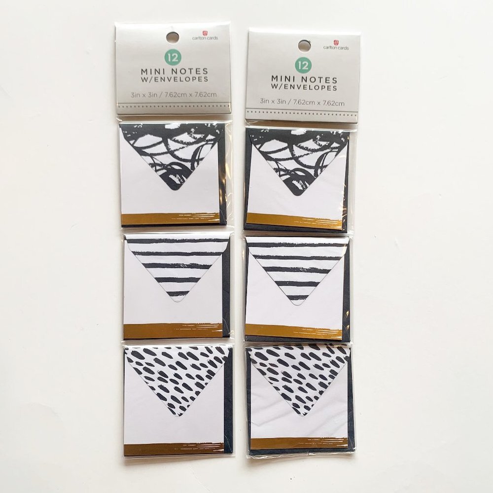 NWT - Carlton Mini Notes With Envelopes